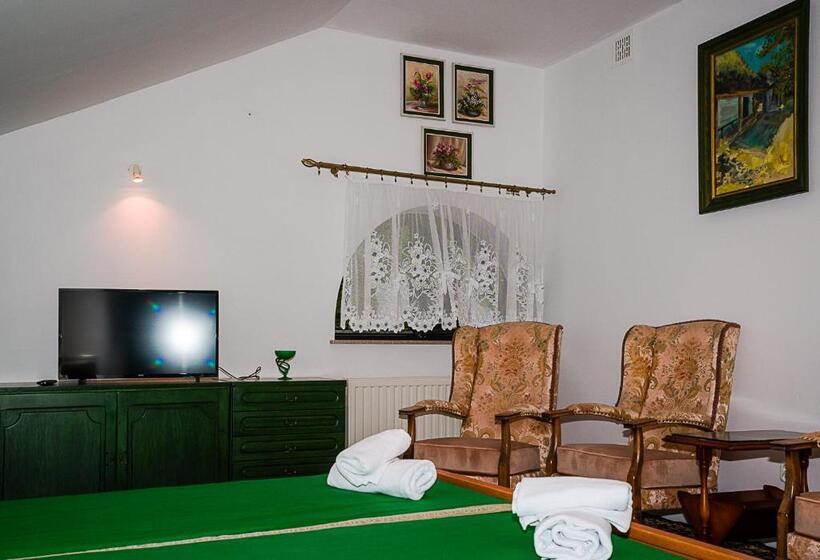 تختخواب و صبحانه Willa Alba