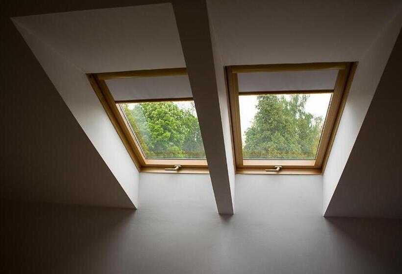 تختخواب و صبحانه Willa Alba