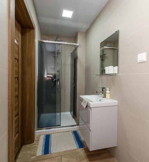 تختخواب و صبحانه Willa Biały Domek