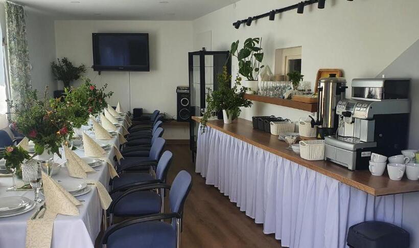 تختخواب و صبحانه Willa Biały Domek