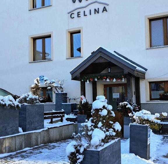 تختخواب و صبحانه Willa Celina