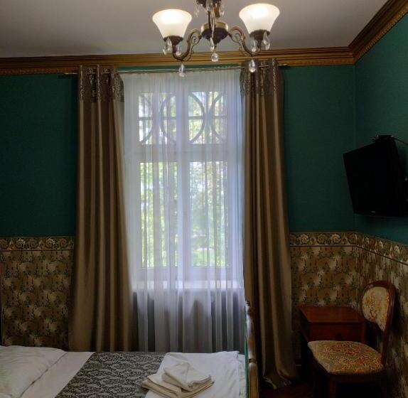 تختخواب و صبحانه Willa Kraj