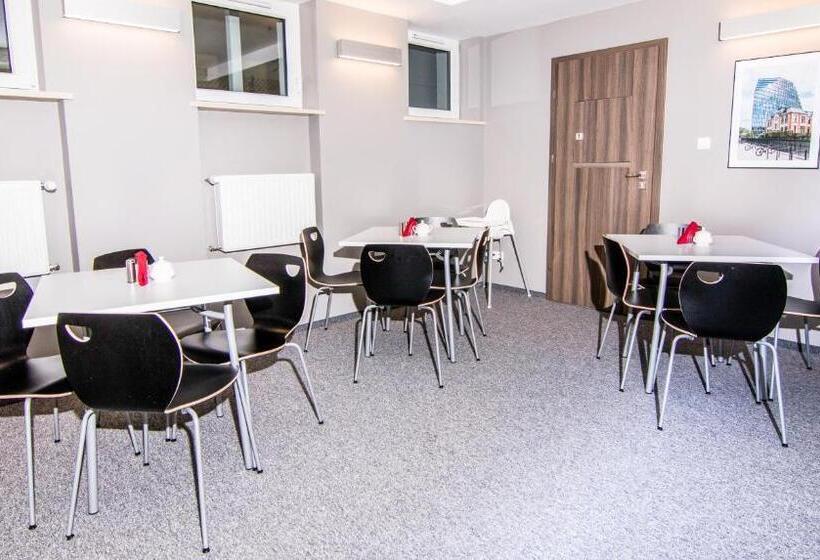 住宿加早餐  Willa Medica