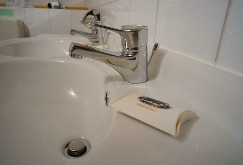 تختخواب و صبحانه Willa Szymaszkowa