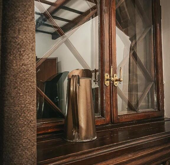 مبيت وإفطار Zamek Rzucewo