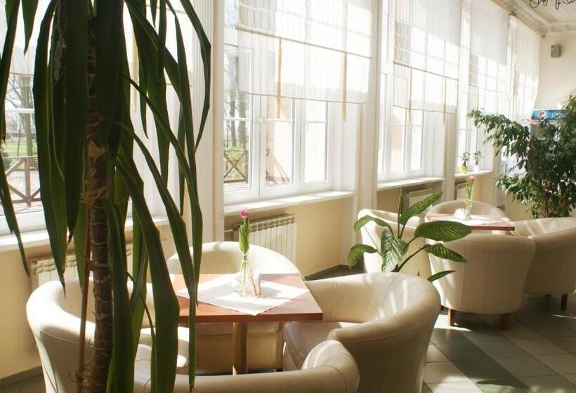 Dworek Brodowo Restauracja Hotel Przyjęcia