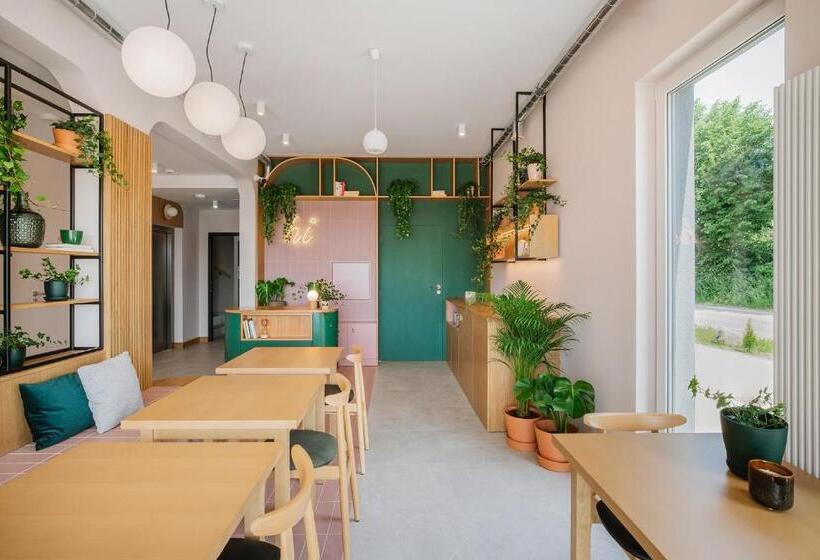 Hi Hotel Gdansk Airport