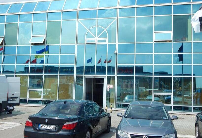 Hostel Wólka Kosowska Z Prywatnymi łazienkami