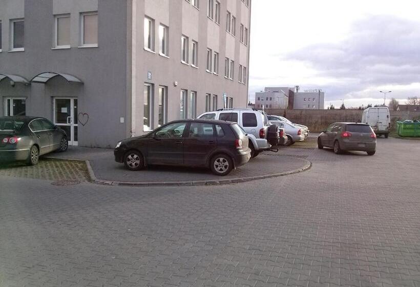 Hostel Wólka Kosowska Z Prywatnymi łazienkami