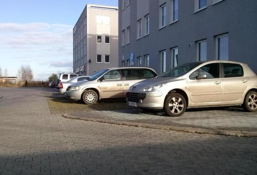 Hostel Wólka Kosowska Z Prywatnymi łazienkami