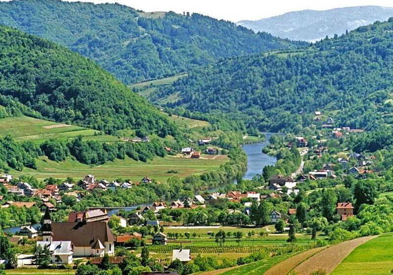 ホテル Agroturystyka Tylmanowa