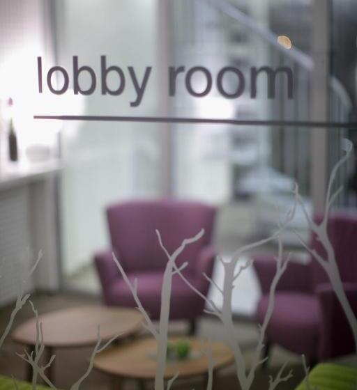 בית מלון כפרי Arkadia Jelcz Laskowice