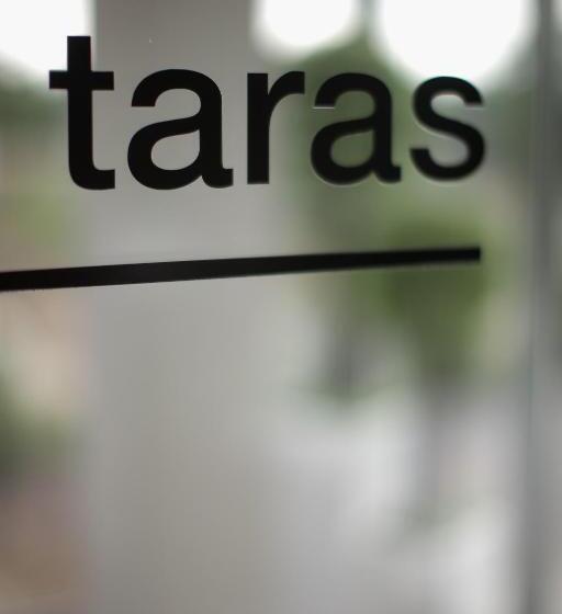 בית מלון כפרי Arkadia Jelcz Laskowice