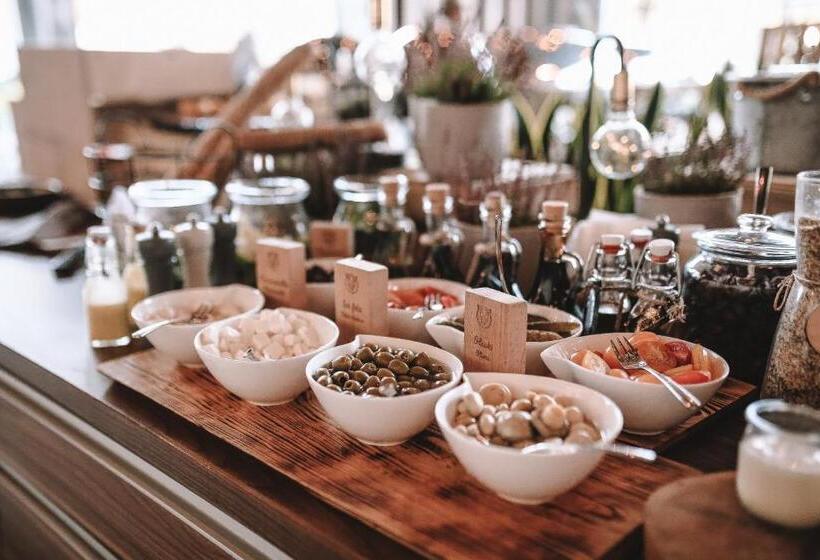 فندق Bacówka Radawa & Spa