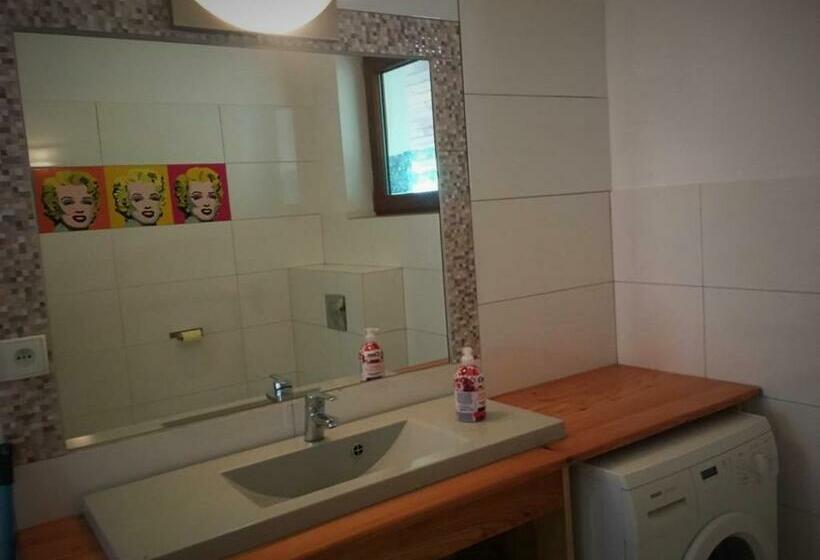 호텔 Dom Na Wzgórzu