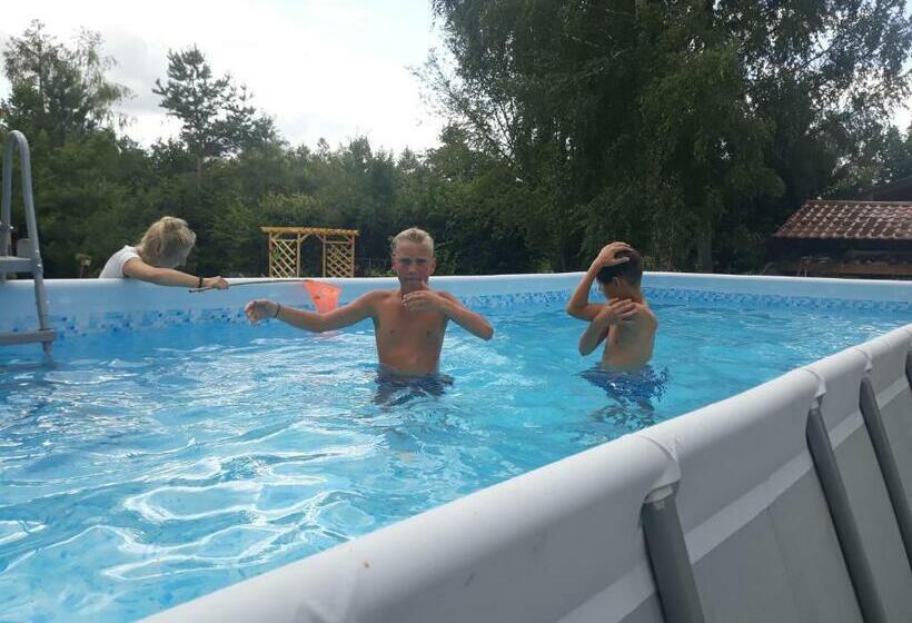 호텔 Dworska Zagroda