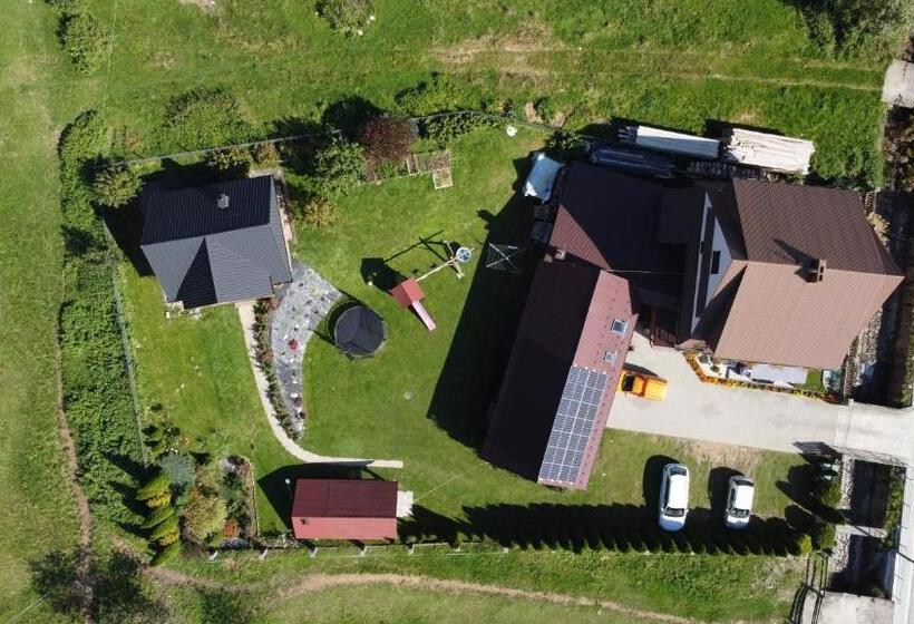 Отель Familiówka