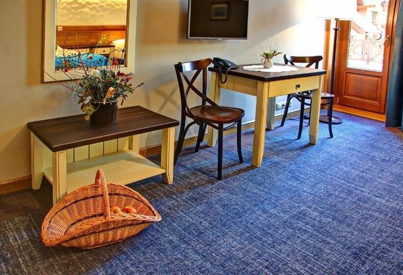 בית מלון כפרי Folwark łękuk