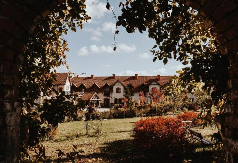 בית מלון כפרי Folwark łękuk