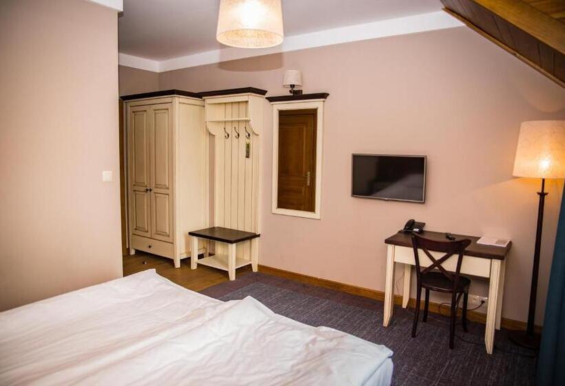 בית מלון כפרי Folwark łękuk