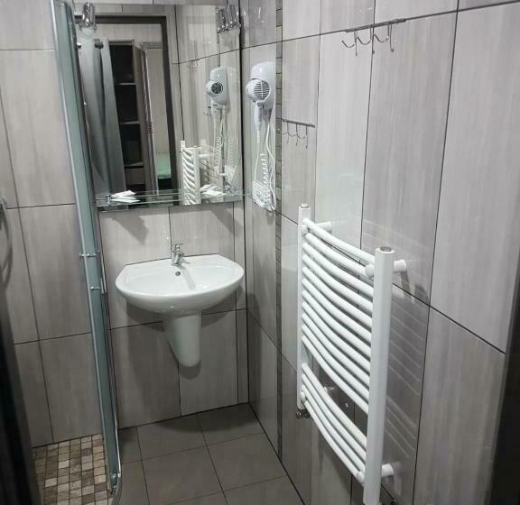 هتل H Odra Nowa Sól