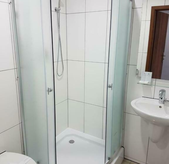 هتل H Odra Nowa Sól