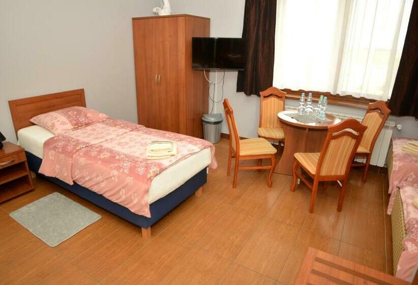 בית מלון כפרי Heaven