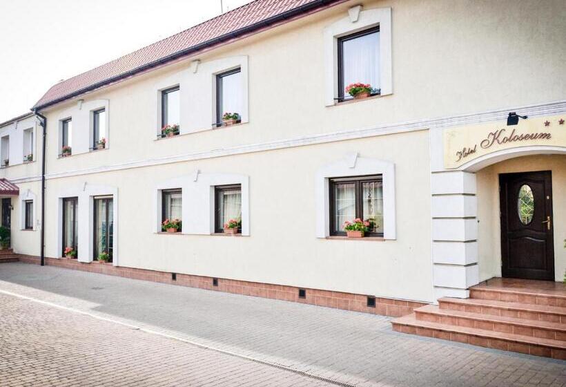 酒店 Koloseum