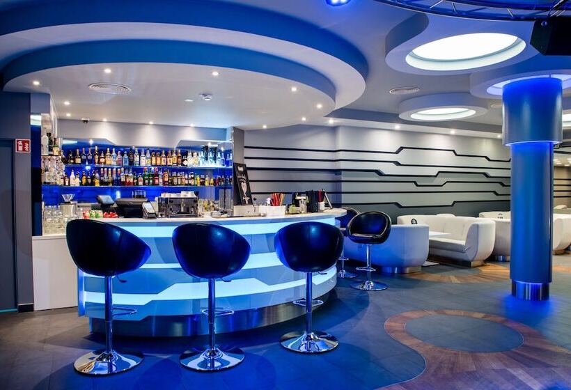 בית מלון כפרי Kosma