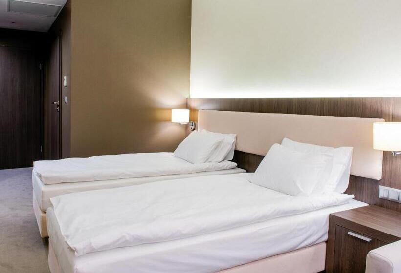 בית מלון כפרי Kosma