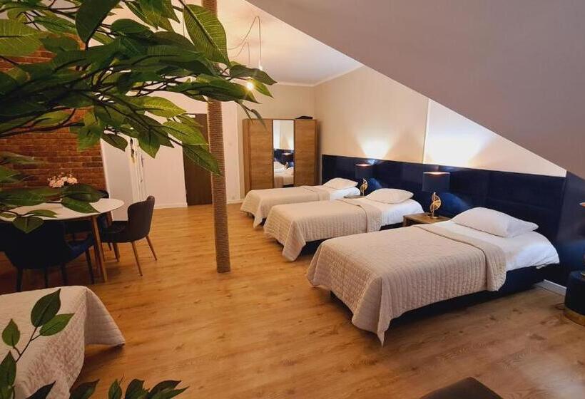 בית מלון כפרי Kurpia Arte