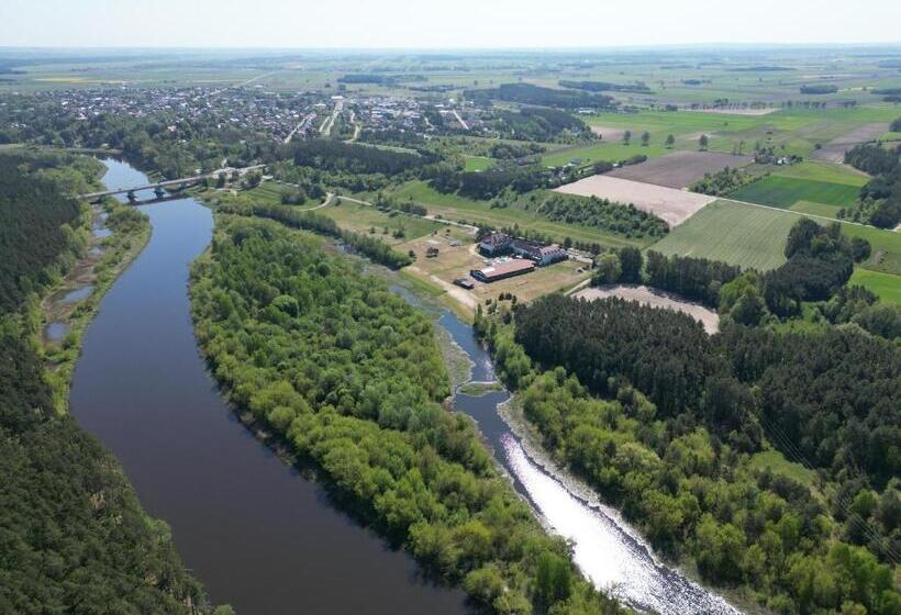 בית מלון כפרי Kurpia Arte