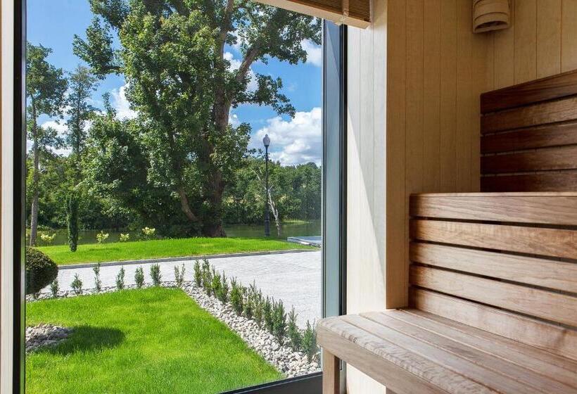 Отель Leśny Dwór