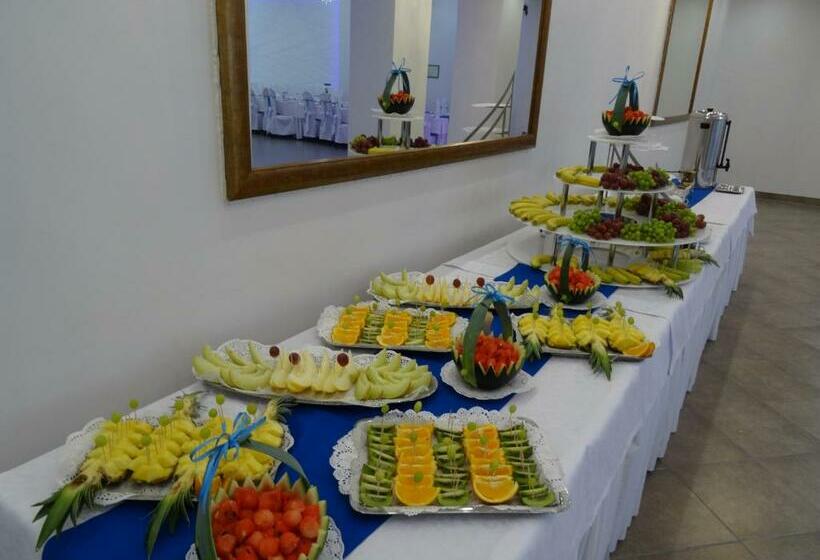 בית מלון כפרי Malibu Kalisz