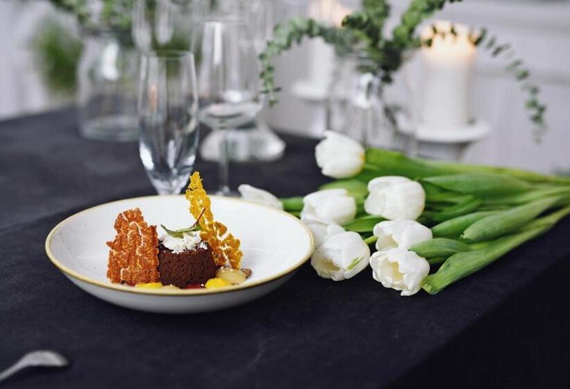 فندق Pałac Pakosław