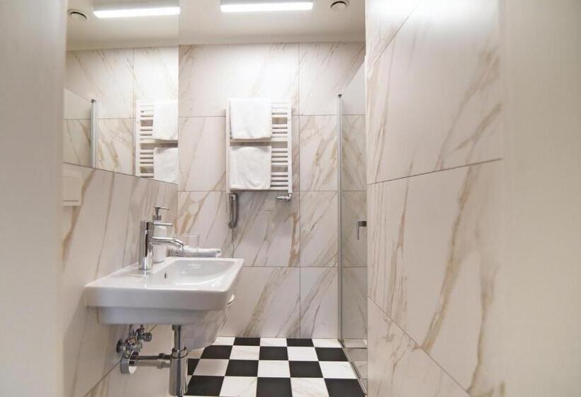 فندق Pałac Pakosław