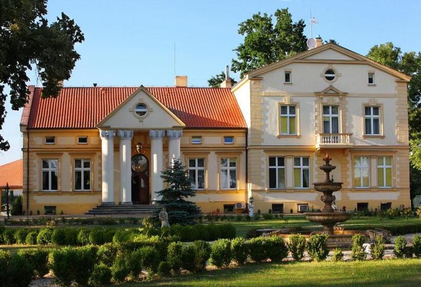 ホテル Pałac Piorunów & Spa