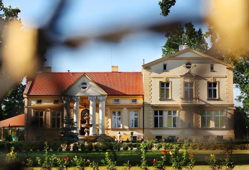 בית מלון כפרי Pałac Piorunów & Spa