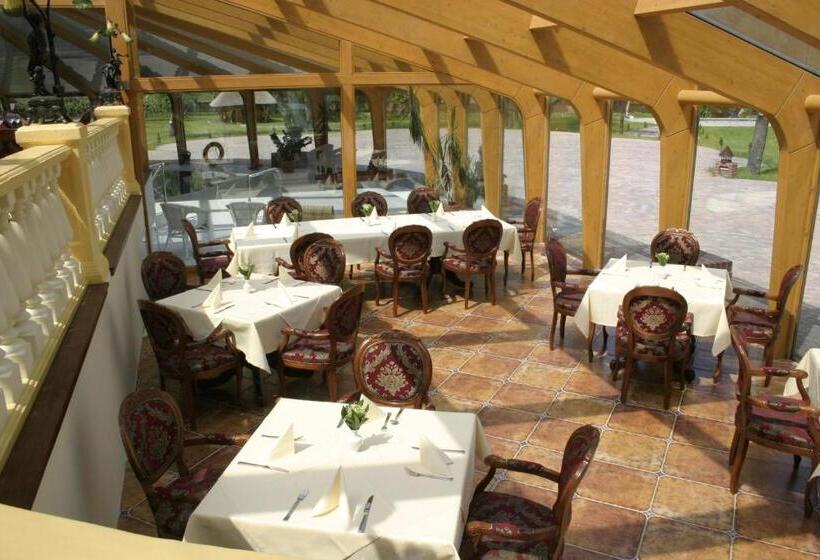 ホテル Pałac Piorunów & Spa