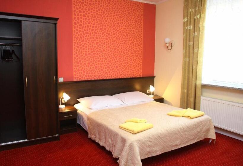 בית מלון כפרי Park