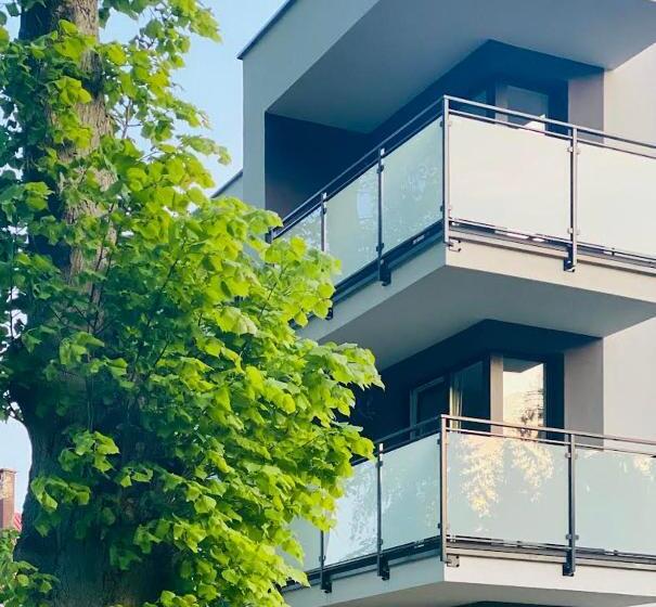 Отель Holiday Siesta Pensjonat, Domki