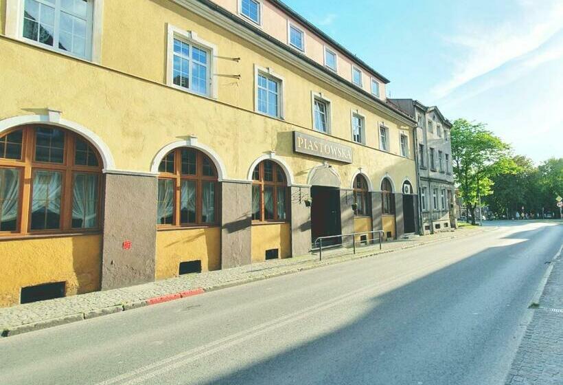 ホテル Pokoje Do Wynajęcia Piastowska