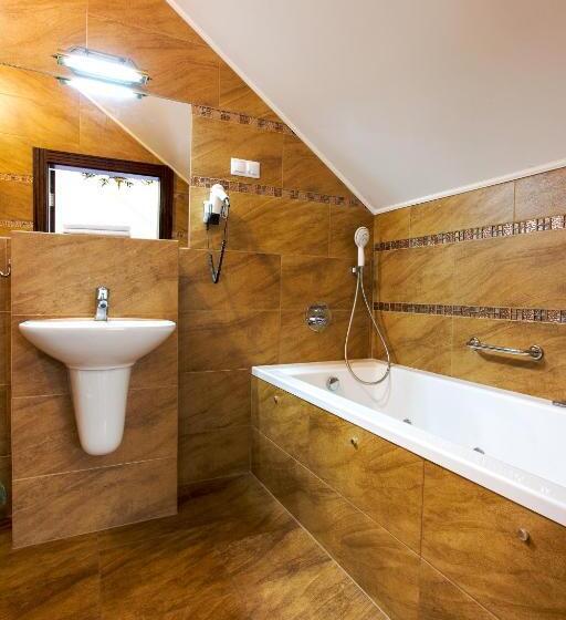 בית מלון כפרי Róża