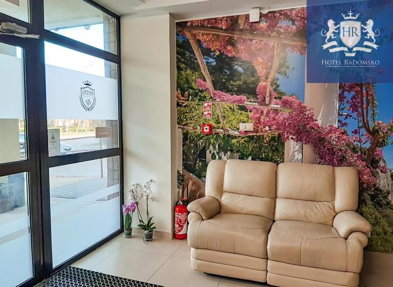 هتل Radomsko
