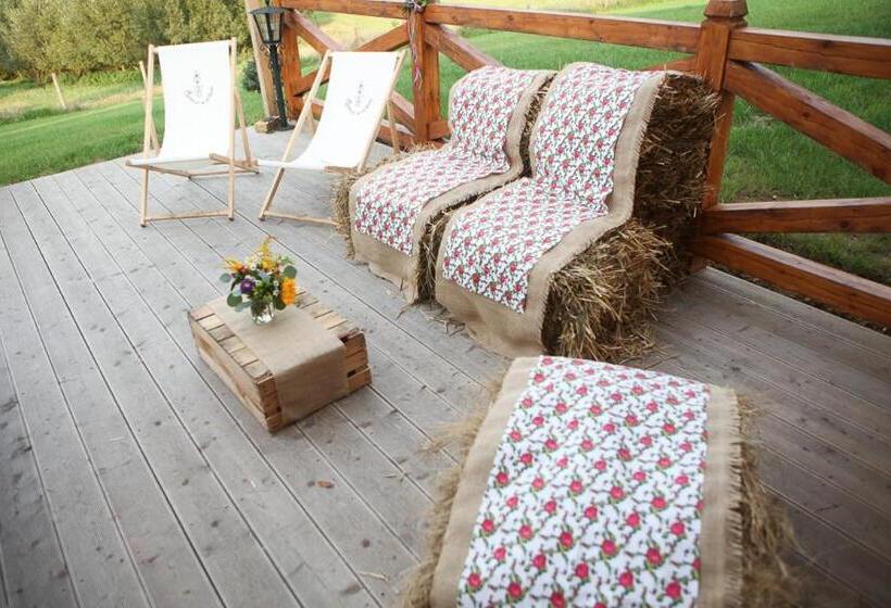 酒店 Ranczo W Dolinie