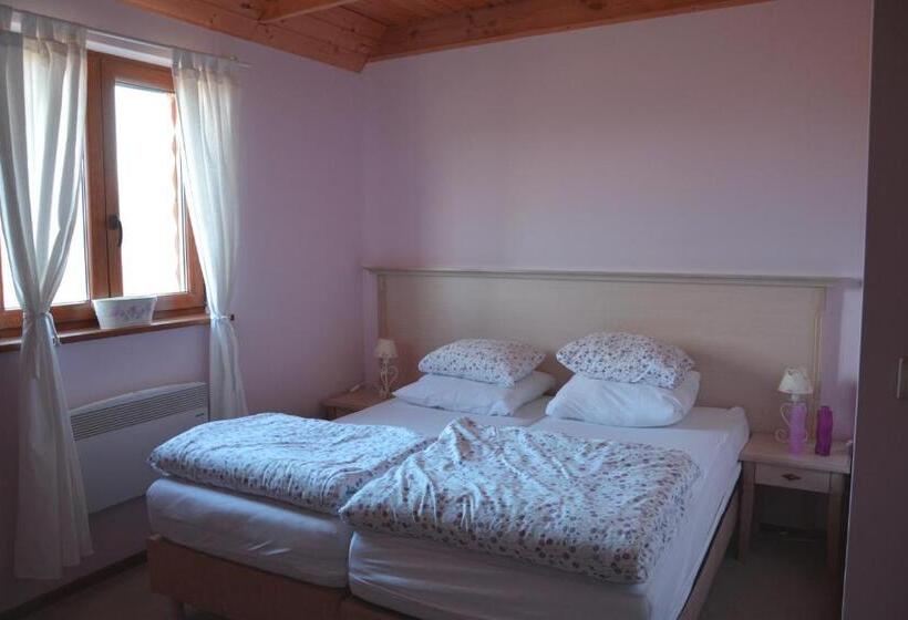 酒店 Ranczo W Dolinie