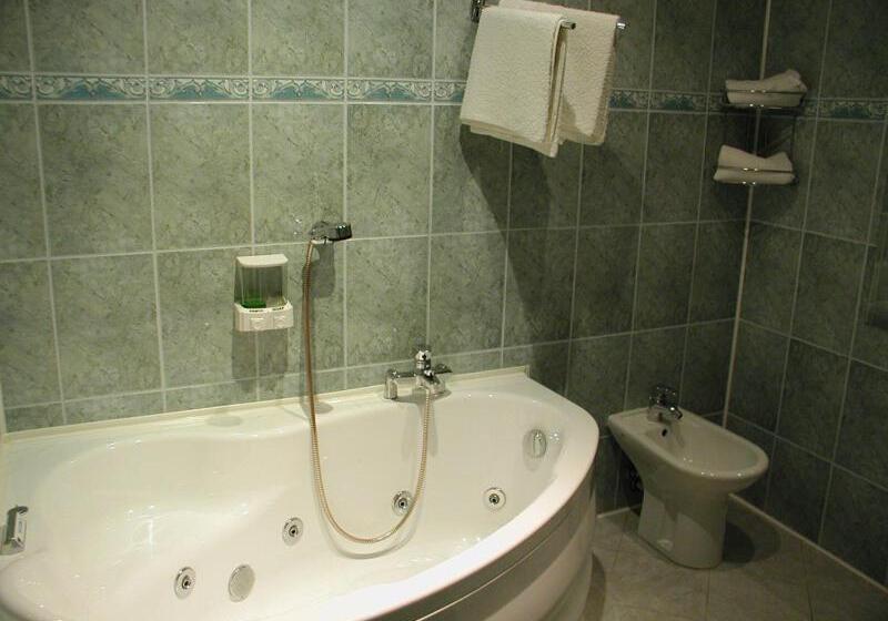 בית מלון כפרי Restauracja Tawerna Gliwice