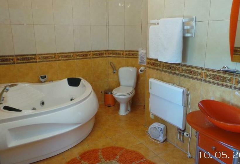 فندق Restauracja Venus