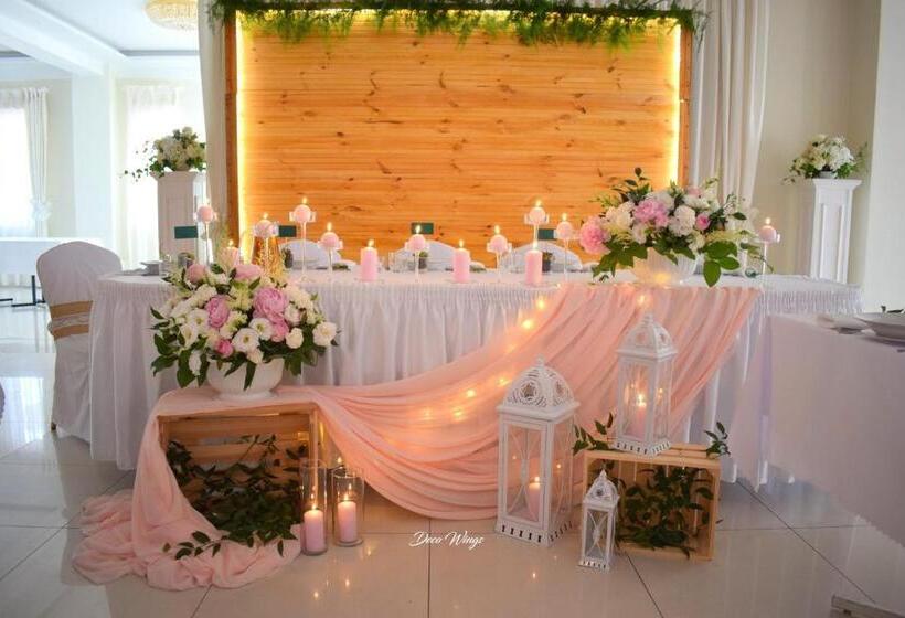 酒店 Restauracja Venus