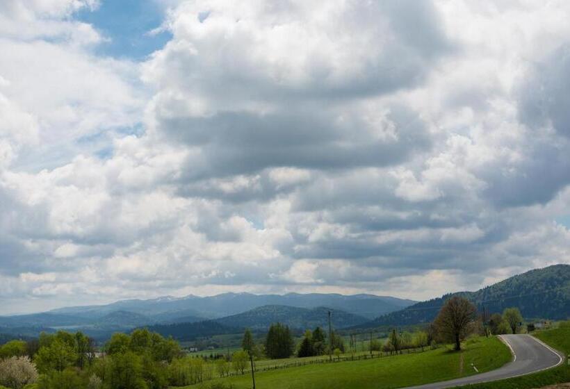 ホテル Stanica Kresowa Chreptiów